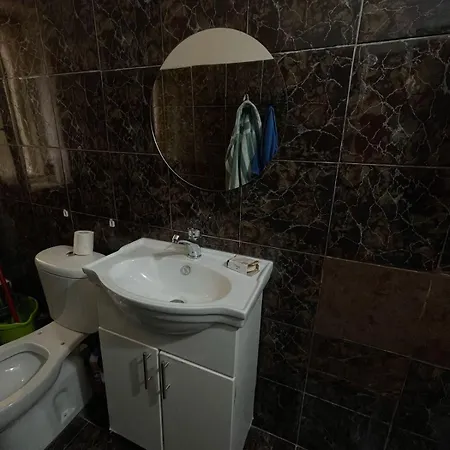 公寓 Kriss 地拉那