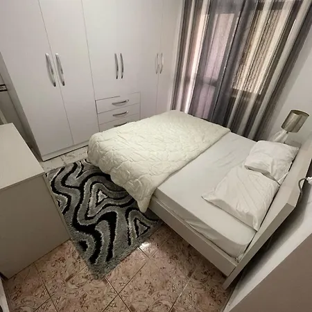 Kriss Tirana